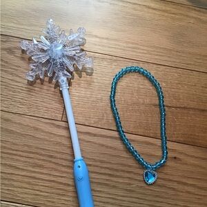 Light up Frozen Snowflake Wand and Necklace Set
